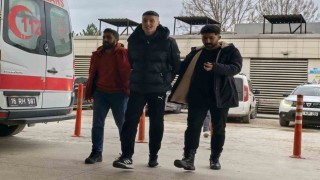Alıkoydukları gencin annesinden 30 bin TL fidye isteyen şüphelilerden 1i için savcılıktan yakalama kararı