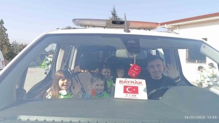 Anaokulu öğrencileri polis merkezini ziyaret etti
