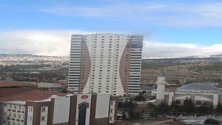 Ankarada bir binanın 18. katında yangın
