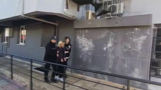 Annesine saldıran alkollü babasını öldüren genç kadın hakkında 24 yıl hapis talebi