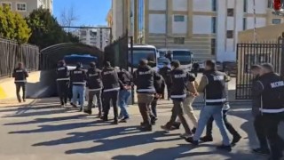 Antalya merkezli 4 ilde dolandırıcılık operasyonu: 20 gözaltı