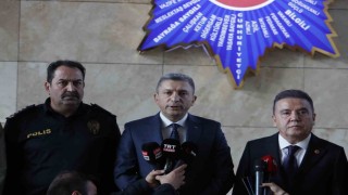 Antalya Valisi Şahin: Denetimlerde sorumluluklarını yerine getirmeyen kim olursa olsun yasal süreçleri işleteceğiz