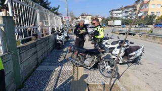 Antalyada 11 plakasız motosiklete 132 bin 513 TL para cezası