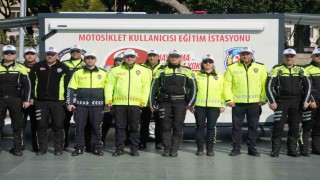 Antalyada motosiklet kullanıcıları için mobil karavan hizmeti