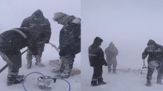 Arızaya giden VEDAŞ ekibi fırtınaya yakalandı