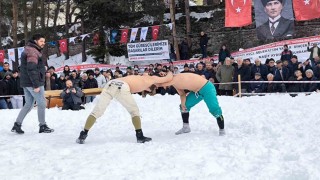Artvin’de 28. Kar Üstü Karakucak Güreşleri Coşkuyla Yapıldı