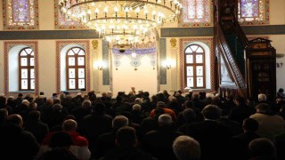 Asrın felaketinde hayatını kaybedenler dualarla anıldı