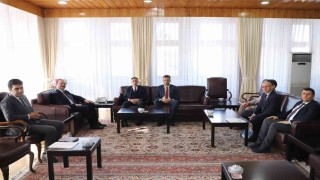 Atatürk Üniversitesinden gençlere yeni fırsat: Öğrenciler hem çalışacak hem öğrenecek