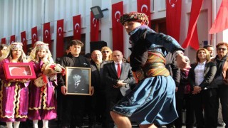 Atatürkün Aydına gelişi törenle kutlandı