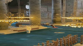 Ayasofya Camii Ramazan ayı öncesi gül suyu ile yıkandı