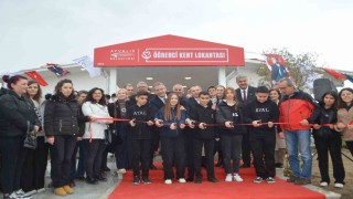 Ayvalıkta öğrencilere ikinci dev hizmet