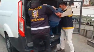 Bağcılarda 2 polise bıçakla saldıran şahıs adliyeye sevk edildi