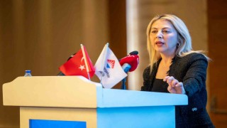 Bahçeşehir Koleji İzmir’de Yapay Zeka Destekli Eğitim Tanıttı