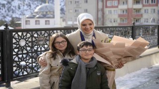 Bakan Mahinur Özdemir Göktaş Gümüşhanede ziyaretlerde bulundu