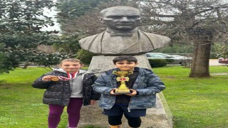 Bakırköy Belediyesi spor kulübü öğrencileri başarıya koşuyor