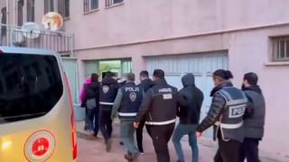 Bandırma’da Uyuşturucu Baskını! 10 Gözaltı, 8 Tutuklama