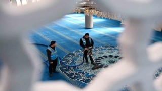 Balıkesirde camiler Ramazana hazırlanıyor