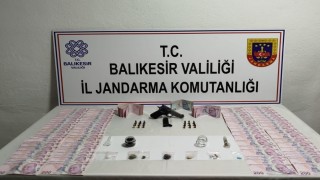 Balıkesirde kaçakçılık ve uyuşturucu operasyonu: 33 şüpheli yakalandı