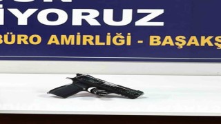 Başakşehirde düğünde havaya ateş açan şahıs yakalandı