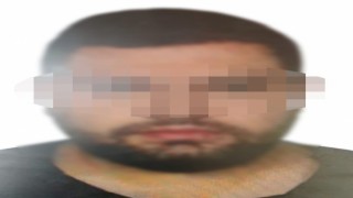 Başakşehirde kadın sürücünün aracına saldıran maganda yakalandı