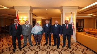 Başkan Albayrak, Bakan Dr. Baka Eskişehire ilişkin talepleri anlattı