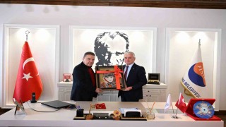 Başkan Böcek, Finike’deki Projeleri Değerlendirdi