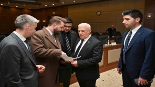 Başkan Bozbeyden okullarda süt dağıtımı açıklaması