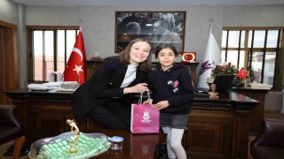Başkan Durbay, küçük Nehire verdiği sözü tuttu