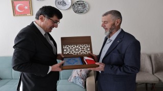Başkan Eyüp Kahveciden şehit ailesine anlamlı ziyaret
