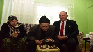 Başkan Kayadan 100. yaş sürprizi