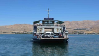 Başkan Vural, Pertek Köprüsü için etüt çalışmaları yapılıyor