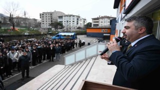 Başkan Yılmaz mesaisine öğrenciler ile başladı