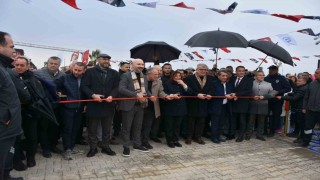 Başkan Zencirci, çelenk yerine mama göndererek farkındalık oluşturdu