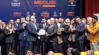 Batmanda CHPden istifa eden 514 kişi AK Partiye geçti