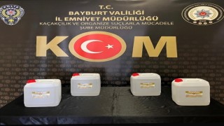 Bayburtta 20 litre etil alkol ele geçirildi