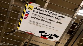 Berlinde toplu taşımadaki 48 saatlik grev devam ediyor