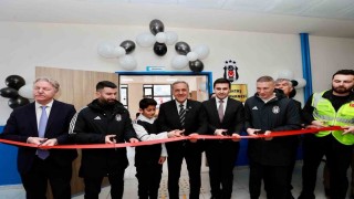 Beşiktaş malzemecisi Erdal Erdemden, bir sosyal sorumluluk projesi daha