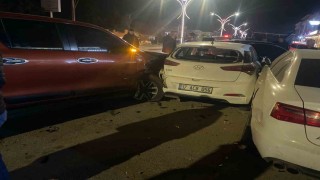 Bigada park halindeki 6 araca çarpıp kaçan sürücü yakalandı