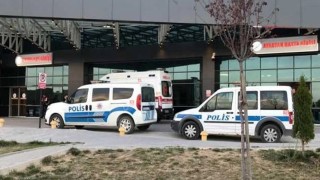 Bilecikte bir fabrikanın vinç sepetinden düşen 2 kişi hayatını kaybetti