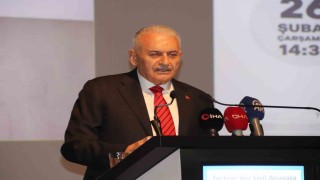 Binali Yıldırım: Cumhurbaşkanı Erdoğanın tekrar aday olmasının yolu açılmalı
