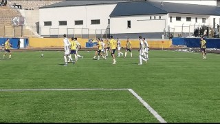 Bitlis Özgüzelderespor rakibine yarım düzene gol attı