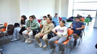 Biz Bir Takımız Projesi öğrencilerine moral ziyareti
