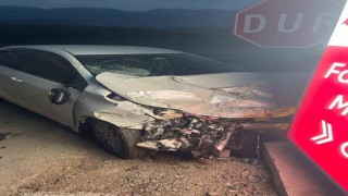 Boluda iki otomobil çarpıştı: 1 yaralı