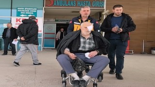 Boya tüpü patladı yaşlı adam gözünden yaralandı