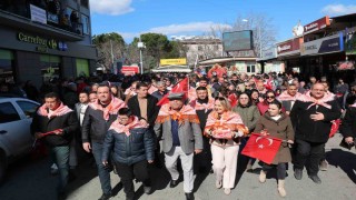 Bozdoğanda Deve Güreşi Fesivali öncesi renkli kortej