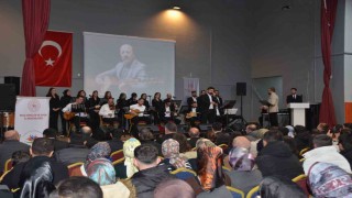Bulanıkta Neşet Ertaşı anma gecesi düzenlendi