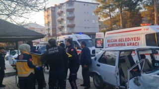 Burdurda 3 aracın karıştığı kazada 9 kişi yaralandı