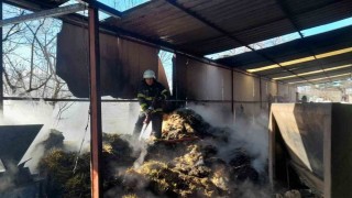 Burdurda çıkan yangında 100 saman balyası yandı