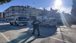 Burdurda kalp krizi geçiren sürücü 3 araca çarptı