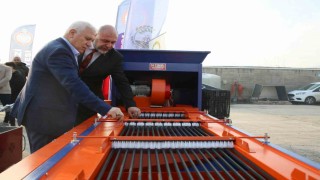 Büyükşehirden kırsala ekipman desteği